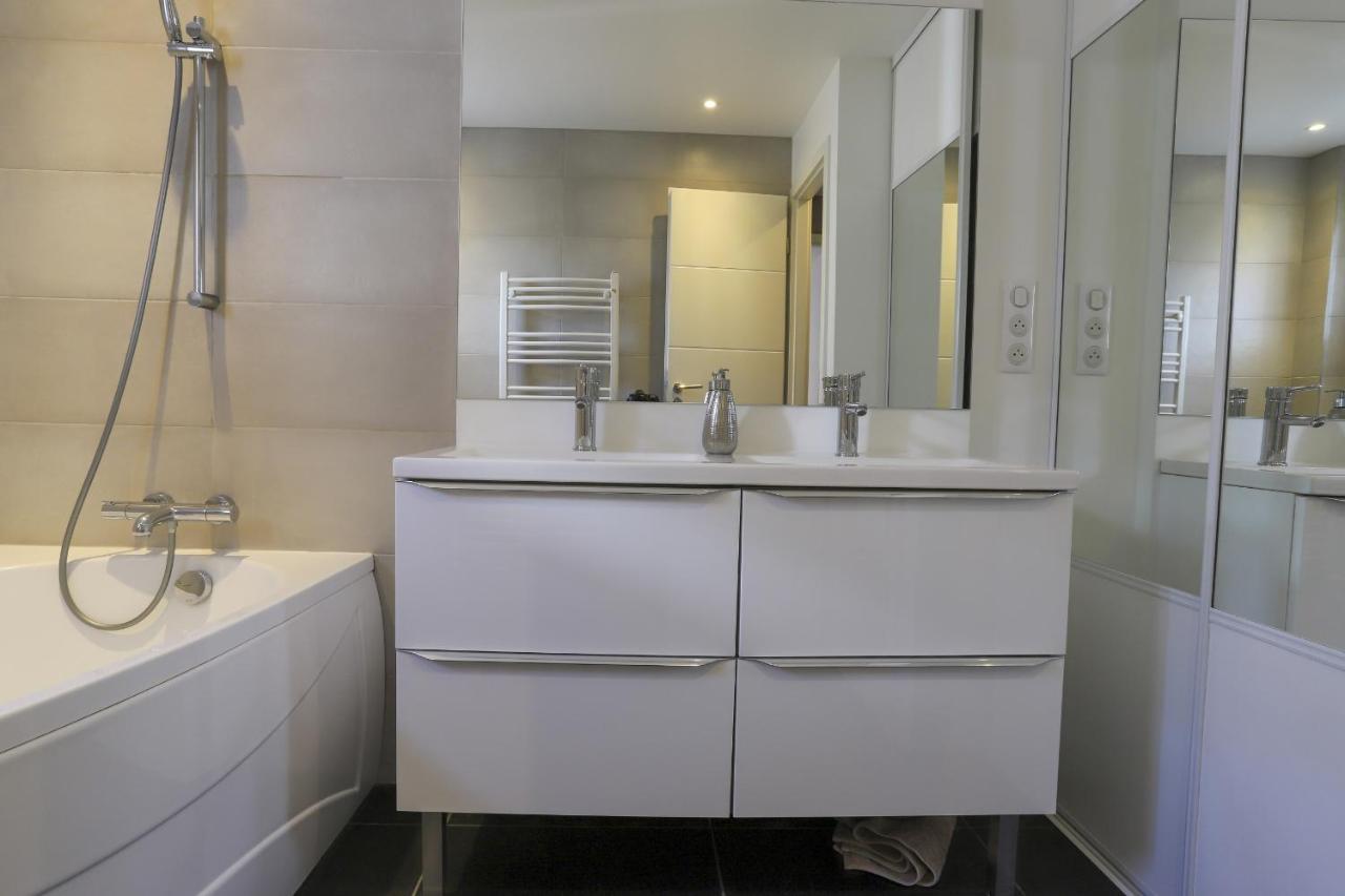 Azur Bleu 4 Etoiles Annecy Centre-Ville Et Lac Lumineux Ngoại thất bức ảnh